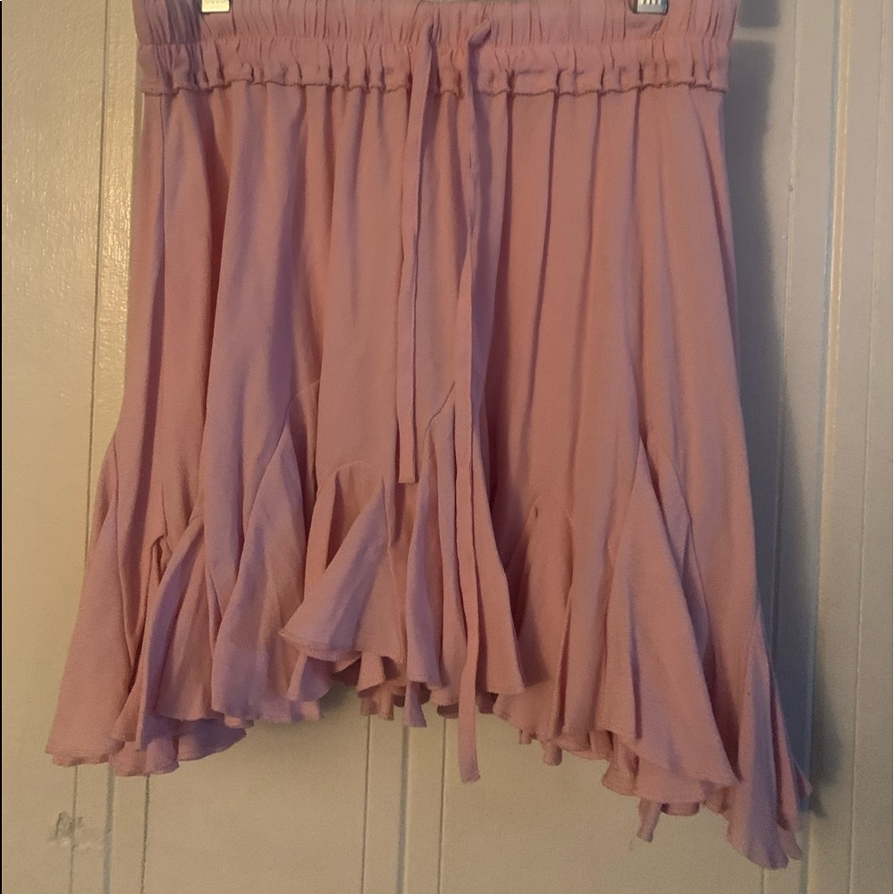 pink skirt